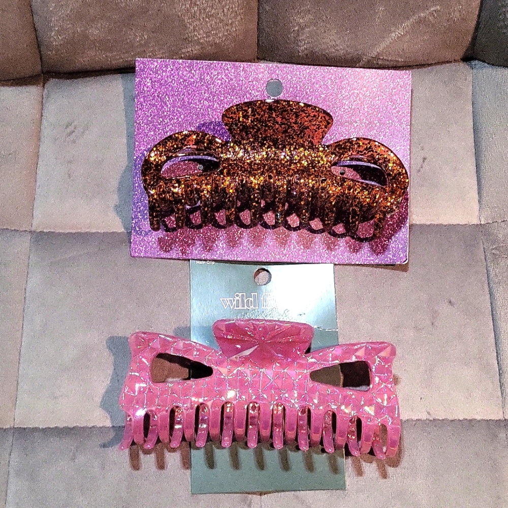 WILD FABLE/ SPOOKY WOMEN'S HAIR CLIPS. SET OF 2. NWT